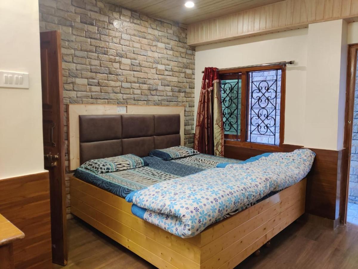 Mehdudia Guest House Shimla Eksteriør billede